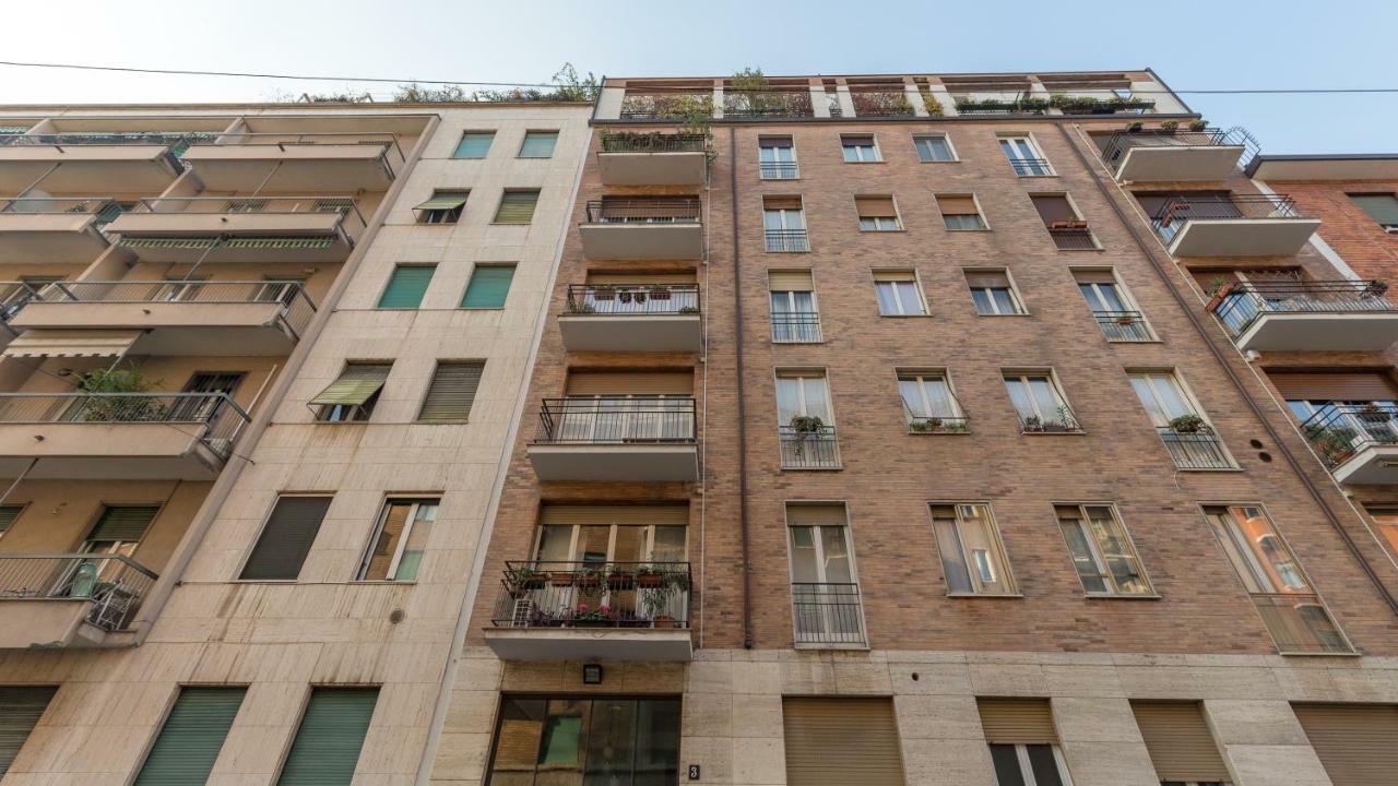 Pied A Terre Sant'Agostino Apartment Milan Bagian luar foto